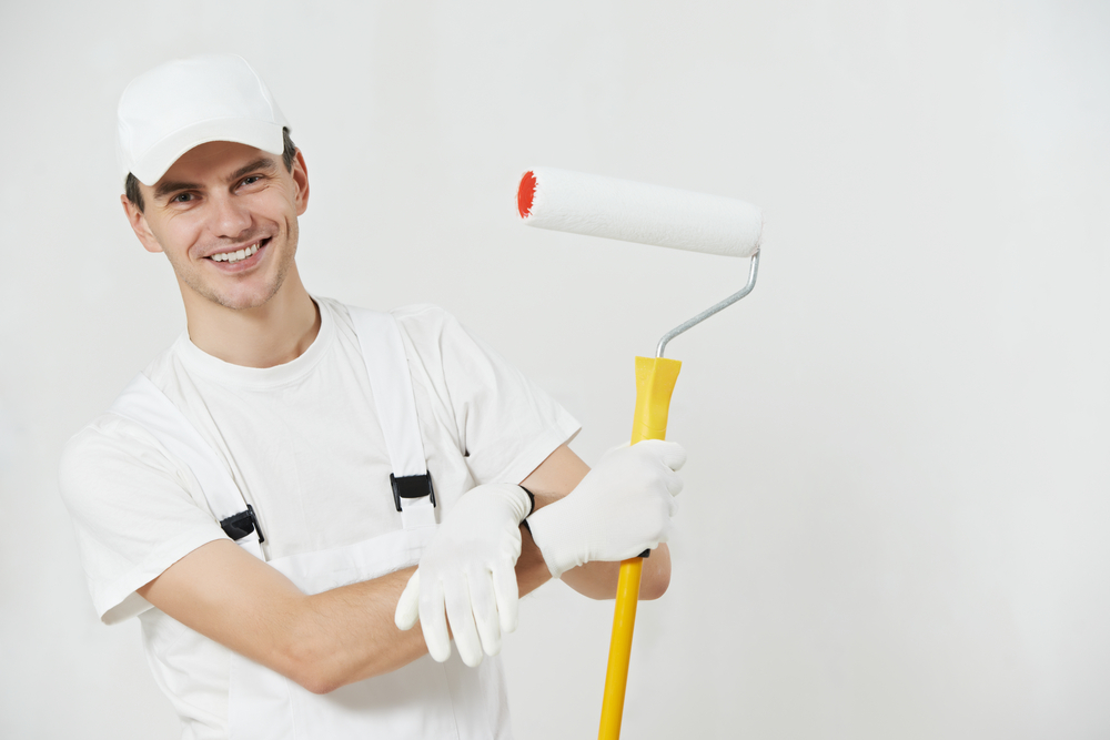 Met het juiste renovlies onderhoud voor je woning in Emmen, verleng je de levensduur van je behang met 10 jaar.